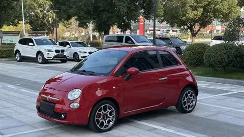 Fiat 500 2011