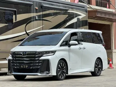 Toyota Alphard 2023