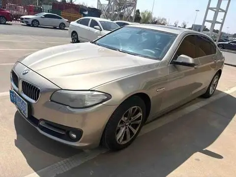 BMW 5 Series 2017 — фото 1