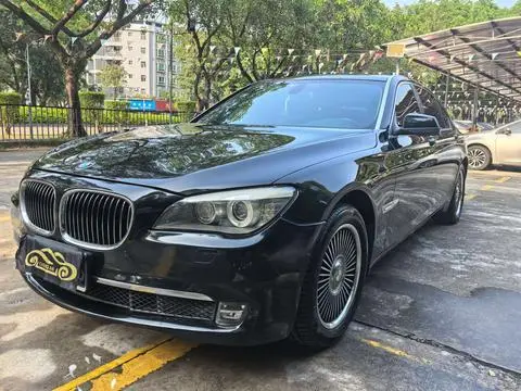 BMW 7 Series 2011