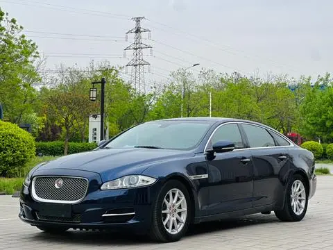 Jaguar XJ 2014