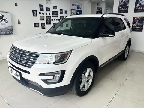 Ford 探险者 2016