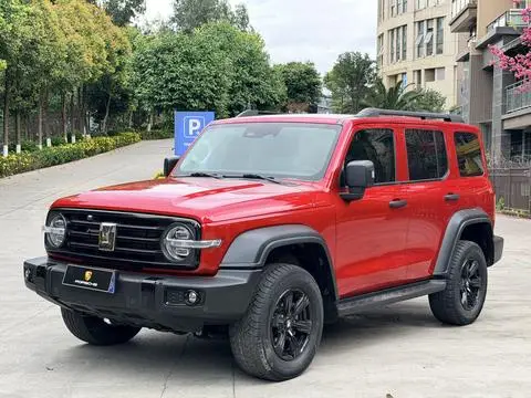 TANK 300 2023