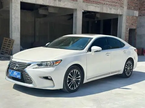 Lexus ES 2015