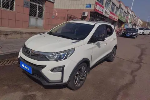 BYD 元 2016