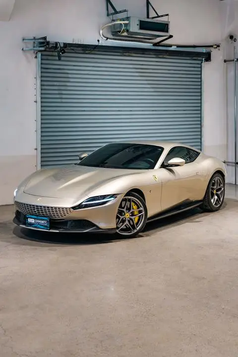 Ferrari Roma 2020