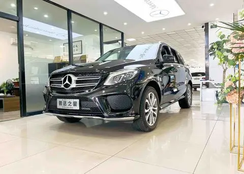 Mercedes-Benz GLE 2016
