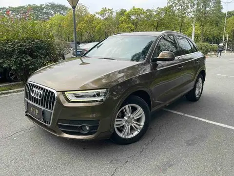 Audi Q3 2015