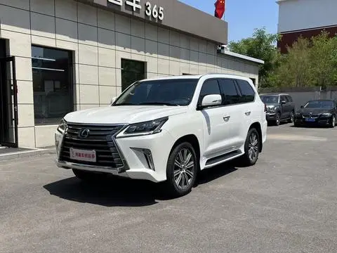 Lexus LX 2016
