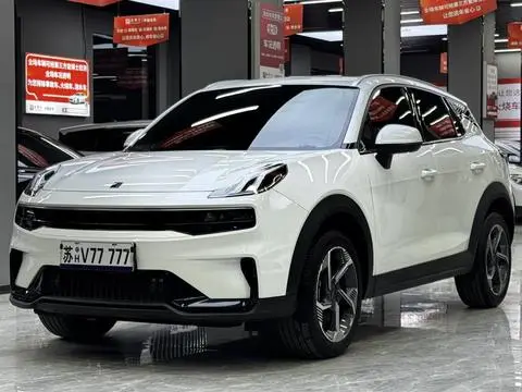 Lynk & Co 06 2023
