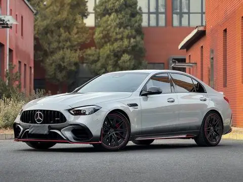 Mercedes-Benz C-Class AMG PHEV 2024