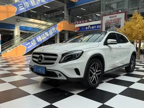Mercedes-Benz GLA 2017