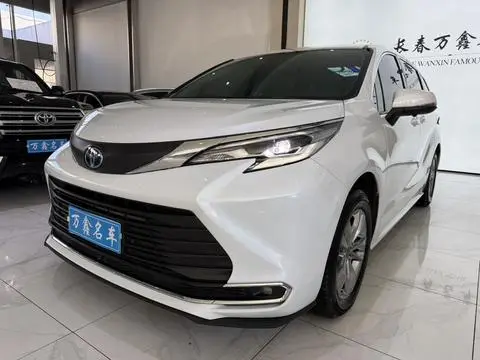 Toyota 赛那 2023