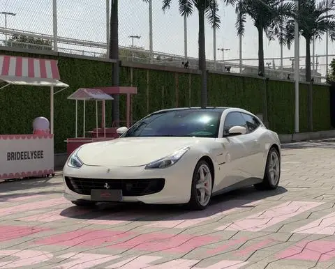 Ferrari GTC4Lusso 2017