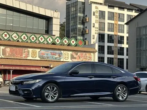 Honda 英仕派 2019 — фото 1