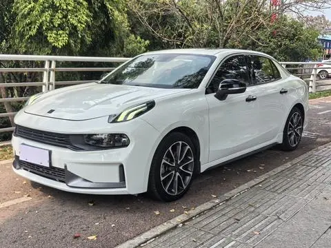Lynk & Co 03 2019
