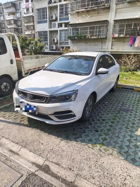 Geely 帝豪 2018