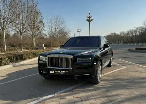 Rolls Royce Cullinan 2024