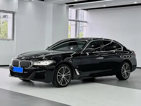 BMW 5 Series 2021