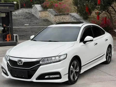 Honda 思铂睿 2017