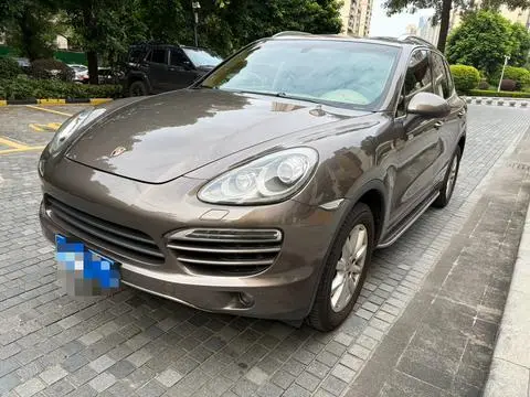 Porsche Cayenne 2011