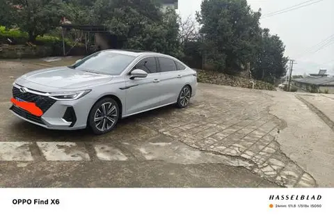 Chery Arrizo 8 2025