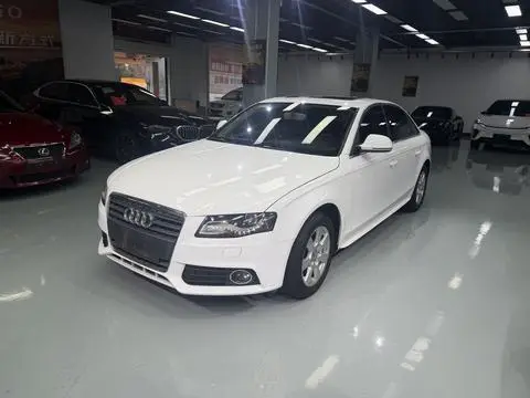 Audi A4L 2011