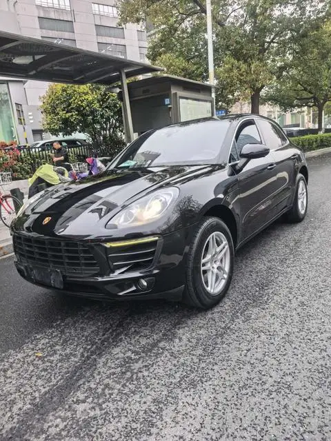 Porsche Macan 2014