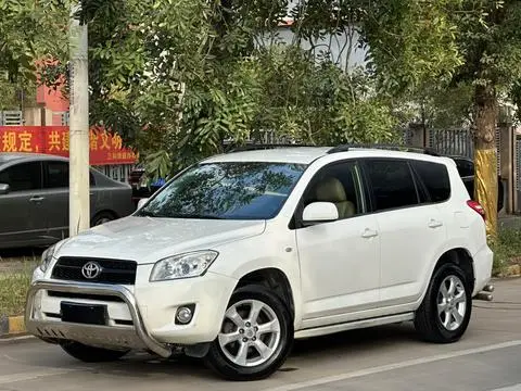 Toyota RAV4 2013