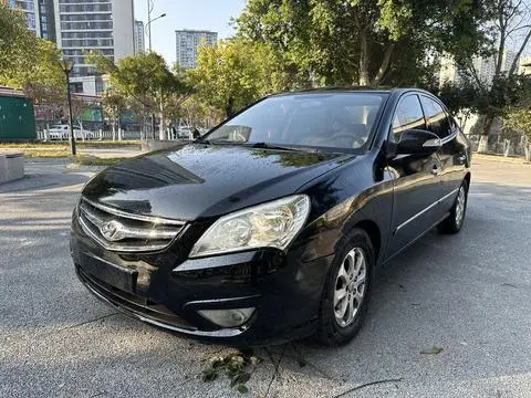 Hyundai 悦动 2010