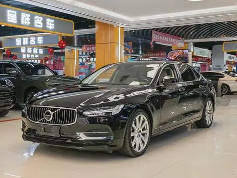 Volvo S90 PHEV 2019 — фото 1