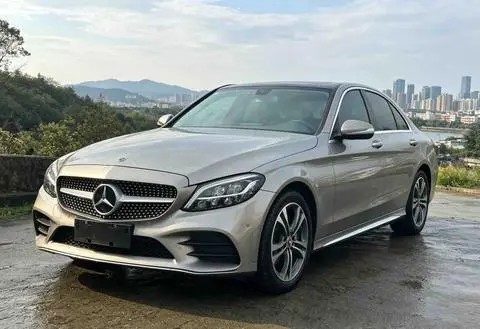 Mercedes-Benz C-Class 2021