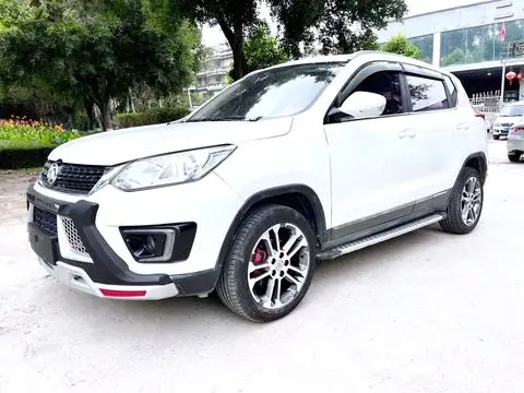BAIC X35 2016