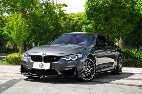 BMW M4 2016