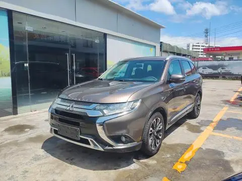 Mitsubishi 欧蓝德 2019