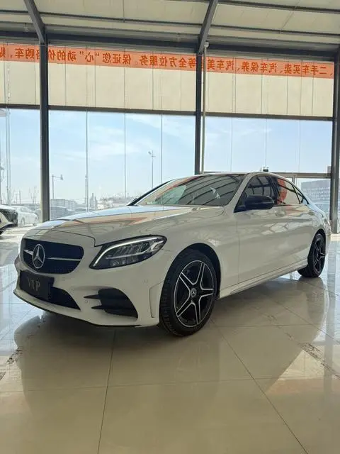 Mercedes-Benz C-Class 2021