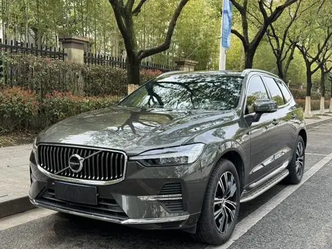 Volvo XC60 2022