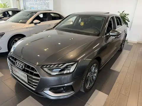Audi A4L 2020