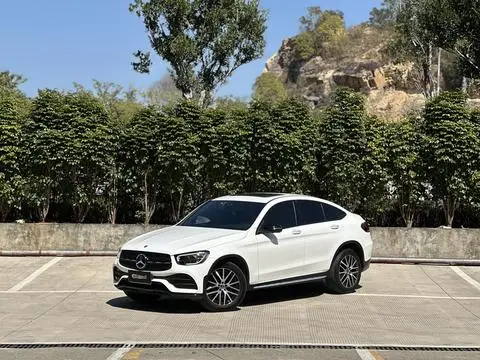 Mercedes-Benz GLC轿跑 2021