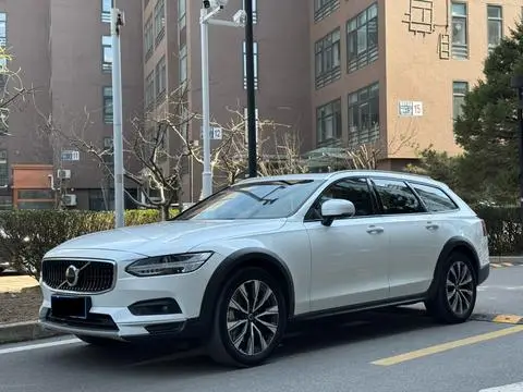 Volvo V90 2021