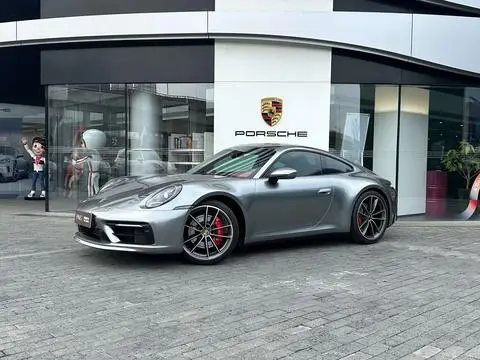 Porsche 911 2023