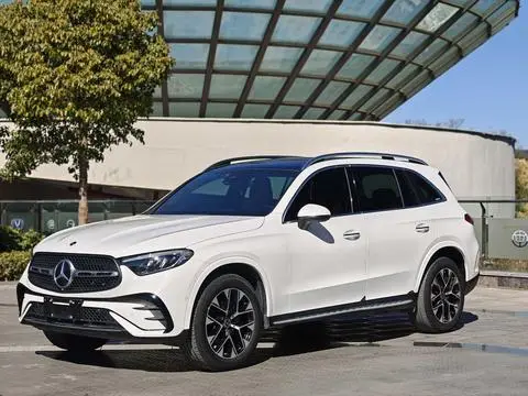 Mercedes-Benz GLC 2023