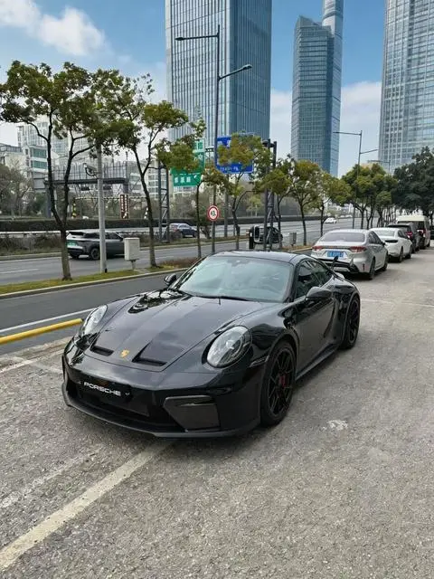 Porsche 911 2025