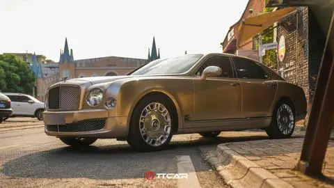 Bentley 慕尚 2011
