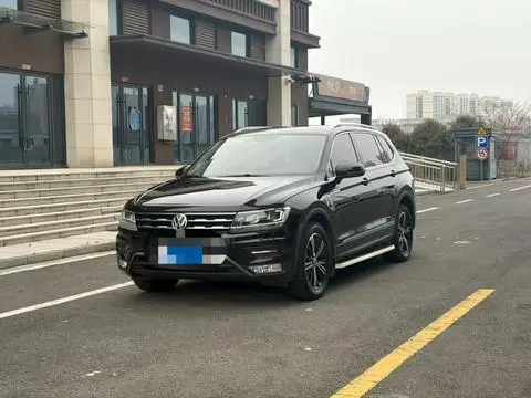 Volkswagen Tiguan L 2020