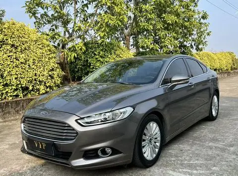 Ford 蒙迪欧 2013