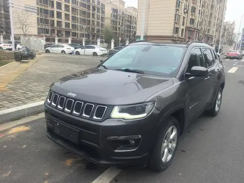 Jeep 指南者 2017