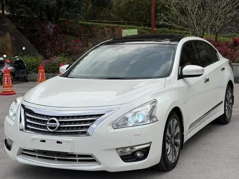 Nissan Teana 2015