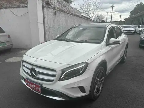Mercedes-Benz GLA 2016