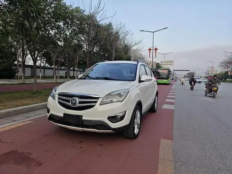 Changan CS35 2015